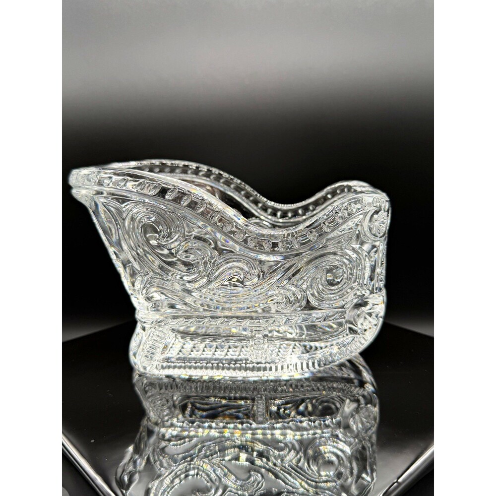 Leaded crystal santa sleigh